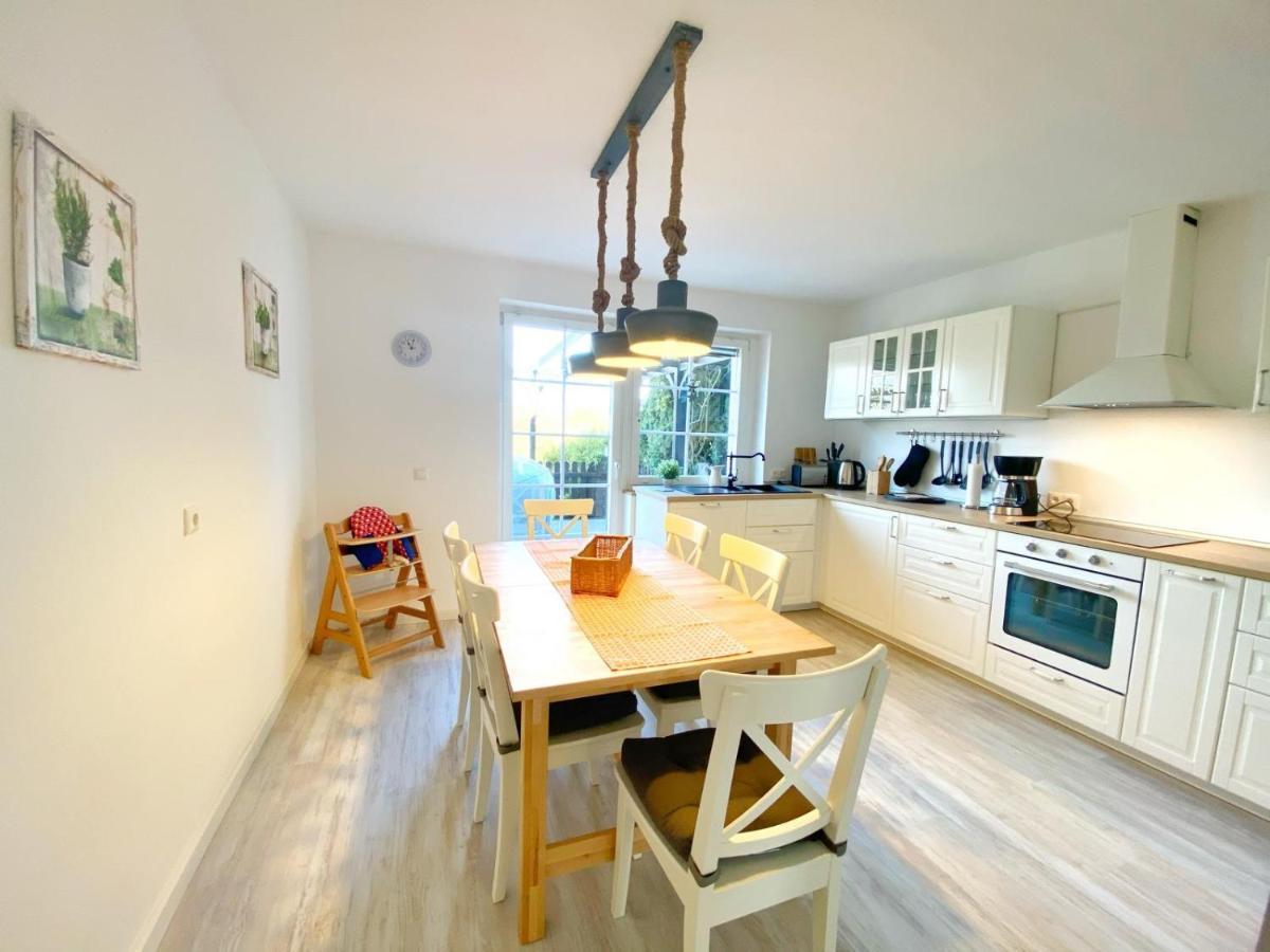 Reethaus Vilmnitz - Ferienwohnung Vilm Esterno foto